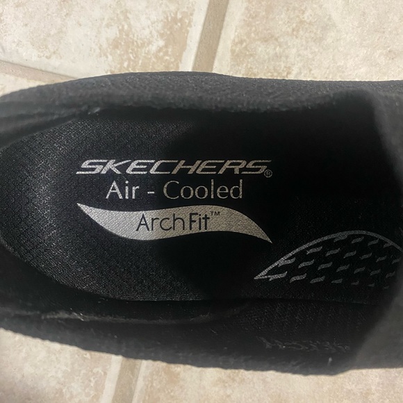 Skechers Women's ARCH FIT REFINE DON'T GO Sneaker US size 7.5 - Picture 2 of 6